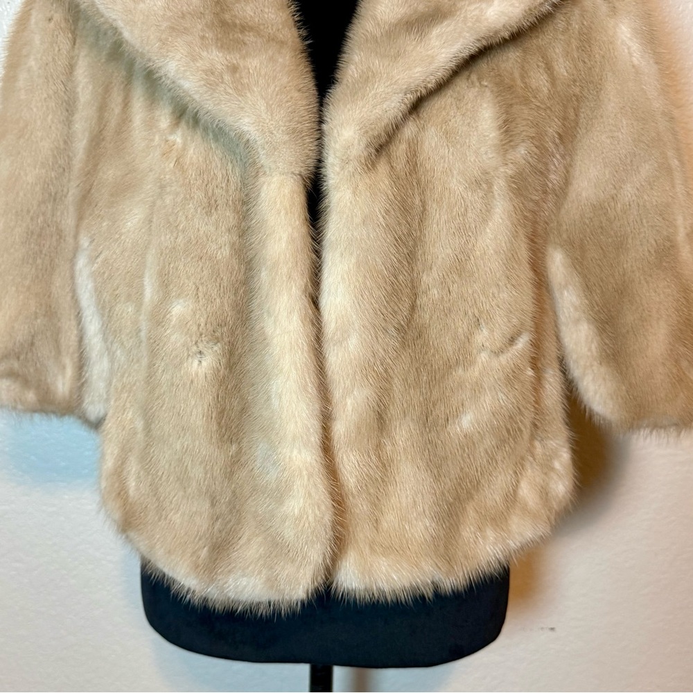 Vintage Furs by Robert Schechner Mink Stole Cape 60s/70s Dark Cream - Picture 3 of 16